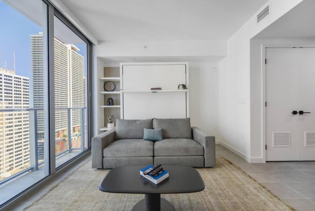 Wonderful Studio Apartment With Great Views And Pool Miami Exterior foto