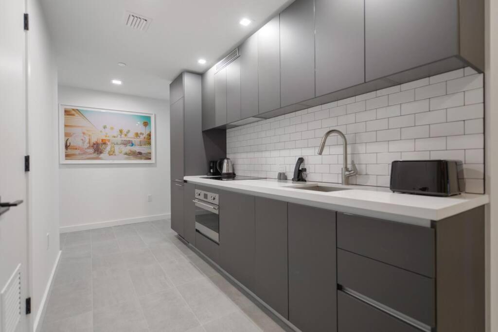 Wonderful Studio Apartment With Great Views And Pool Miami Exterior foto
